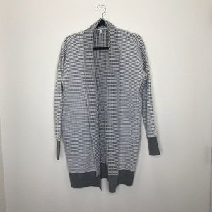 Squared cardigan